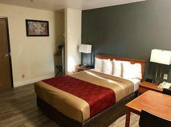 Econo Lodge University Arena Charlottesville Zewnętrze zdjęcie